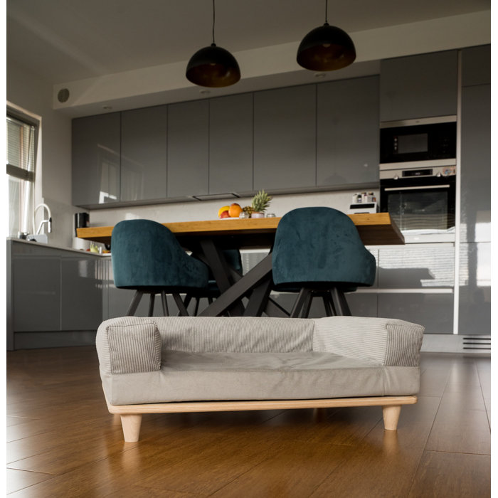 Archie & Oscar Dundas Dog Sofa Wayfair.co.uk